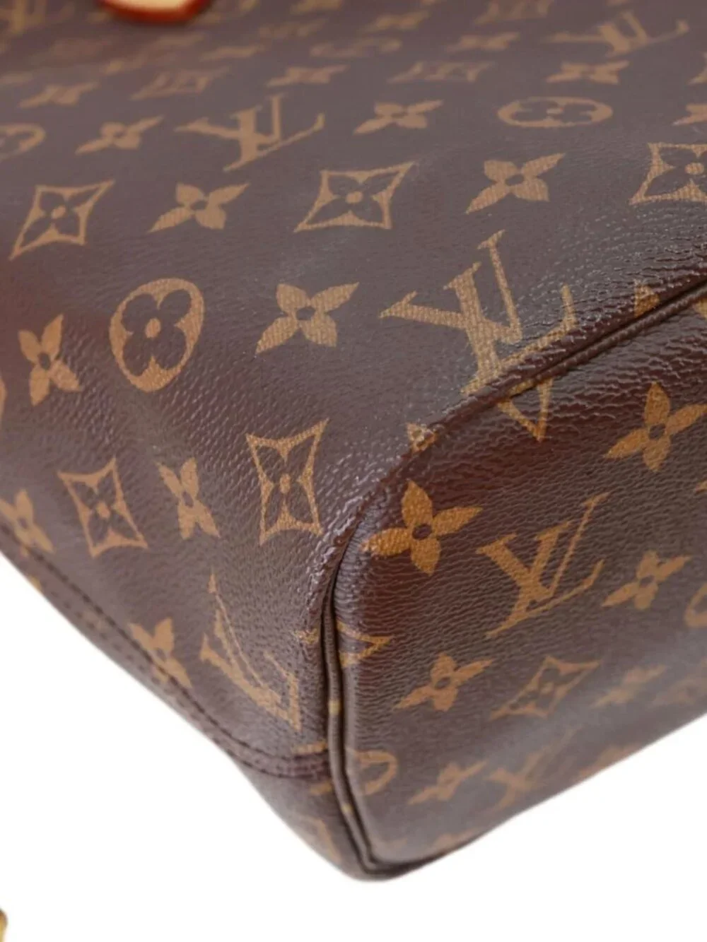 Louis Vuitton  Neverfull MM Monogram Canvas Shoulder Bag Brown